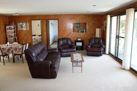 Property photo of 16 The Jack Smiths Lake NSW 2428
