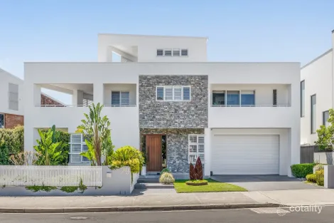 29 Bate Bay Rd, Greenhills Beach, NSW 2230