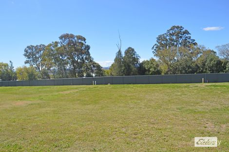 10 Sunshine Ct, Warwick, QLD 4370