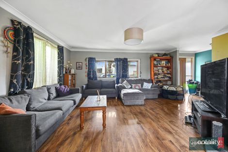 Property photo of 30 Newark Avenue Newborough VIC 3825