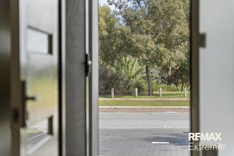 Property photo of 141 Waldburg Drive Tapping WA 6065