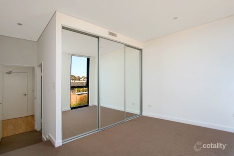 Property photo of 4/13 Old Northern Road Baulkham Hills NSW 2153
