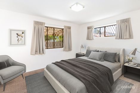 2/211 Scarborough St, Southport, QLD 4215