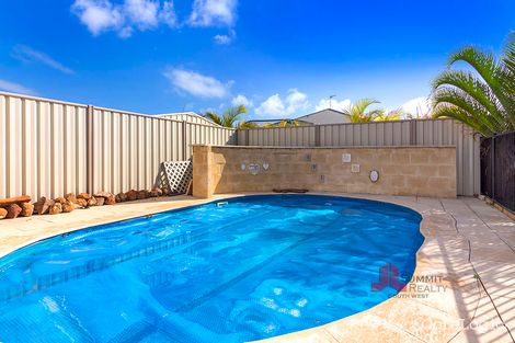 Property photo of 16 Tanzanite Road Australind WA 6233