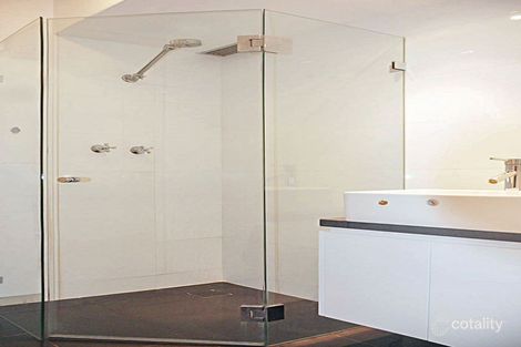 Property photo of 303/2 Broughton Road Artarmon NSW 2064