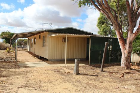 Property photo of 29 Moore Street Wongan Hills WA 6603