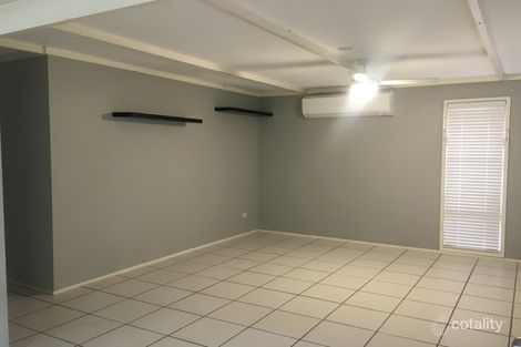 Property photo of 8 Green Road Regents Park QLD 4118