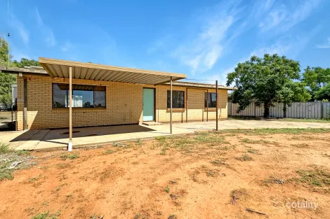 Property photo of 76 Louth Road Cobar NSW 2835