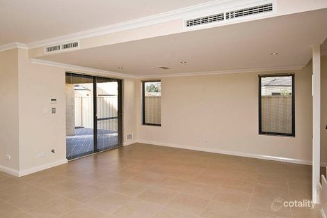 Property photo of 8B Hendon Place Wilson WA 6107