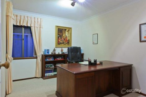 Property photo of 9 Ten Seldam Circle Winthrop WA 6150