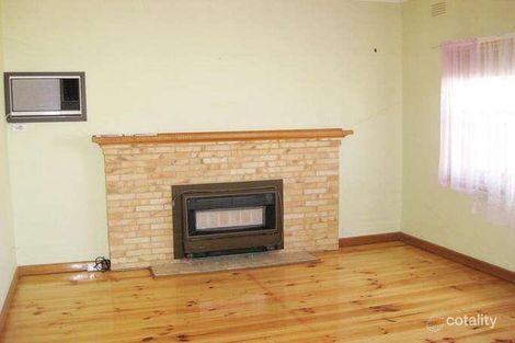 Property photo of 12 Kneebone Street Eaglehawk VIC 3556