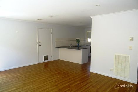 Property photo of 38 Lake Gardens Avenue Lake Gardens VIC 3355