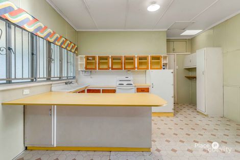 Property photo of 29 Dante Drive Seven Hills QLD 4170
