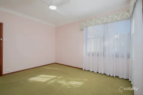 Property photo of 273 Park Avenue Kotara NSW 2289