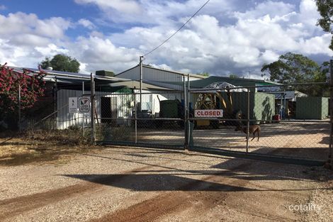 Property photo of 28 Nobby Road Lightning Ridge NSW 2834