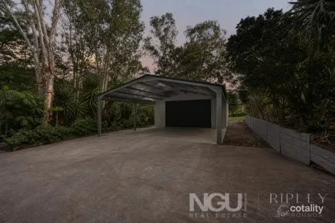 Property photo of 388 Mount Crosby Road Chuwar QLD 4306