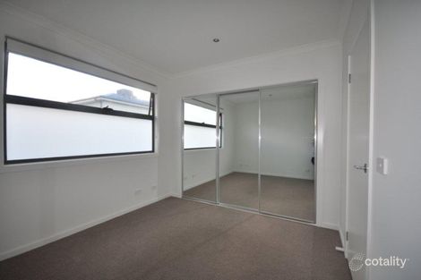Property photo of 2/21 Cartwright Street Oak Park VIC 3046