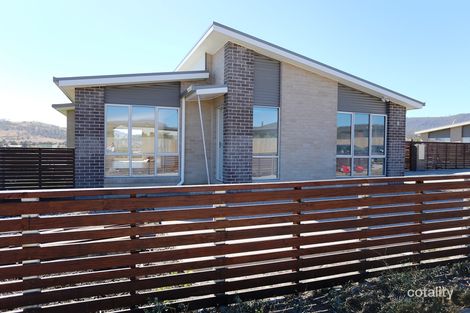 2/2 Amelia Ct, Old Beach, TAS 7017