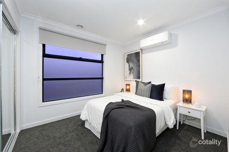 Property photo of 3/5 Deschamp Crescent Rowville VIC 3178