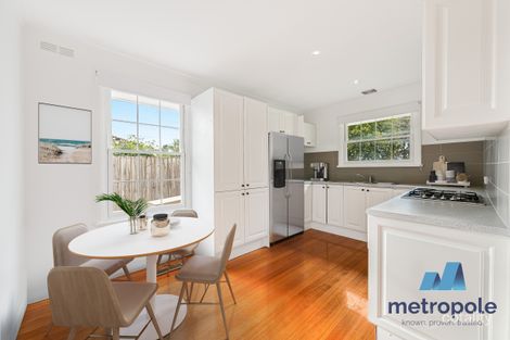 Property photo of 3/28 Raeburn Street Pascoe Vale VIC 3044