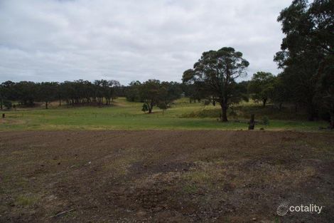 Property photo of 116 Taemore Close Haddon VIC 3351