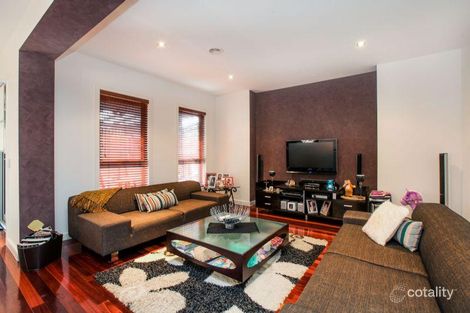 Property photo of 12 Fairbairn Way Caroline Springs VIC 3023