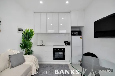 Property photo of 42 Albert Crescent St Albans VIC 3021