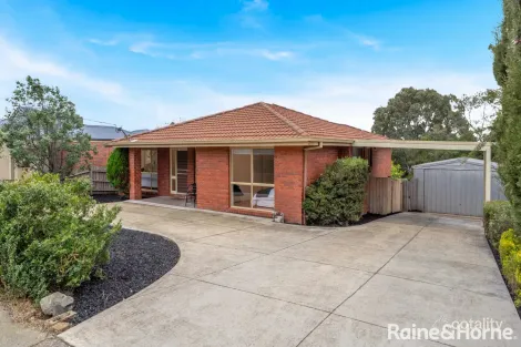 Property photo of 2 Wilsons Lane Sunbury VIC 3429
