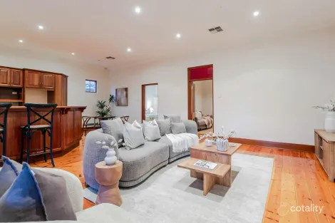 Property photo of 13 Cowper Road Black Forest SA 5035