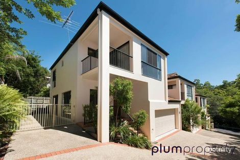 Property photo of 3/68 Armadale Street St Lucia QLD 4067