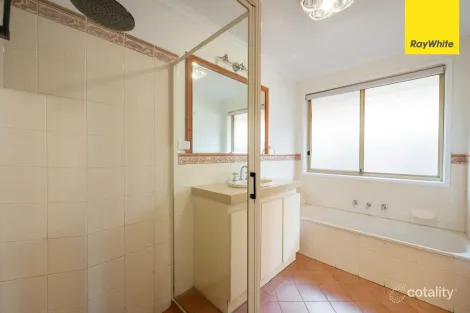 Property photo of 10 Nimmo Crescent Kurunjang VIC 3337