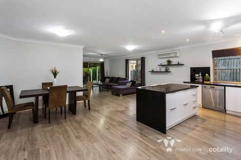 Property photo of 32 Orchard Crescent Springfield Lakes QLD 4300