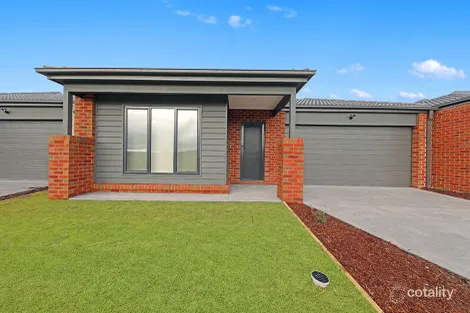 22 BELLADONNA CCT, WALLAN, VIC 3756