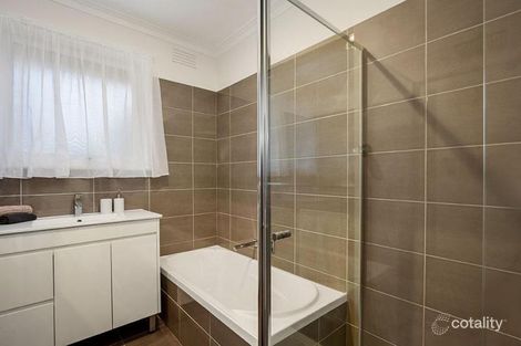 Property photo of 516 Grimshaw Street Bundoora VIC 3083