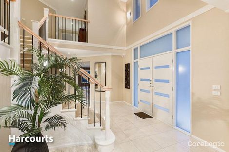 Property photo of 29 Berwick Springs Promenade Narre Warren South VIC 3805