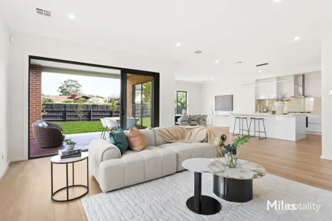 Property photo of 19 Jellicoe Street Ivanhoe VIC 3079
