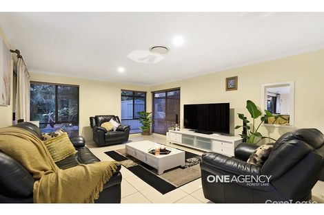 Property photo of 29 Dulwich Place Forest Lake QLD 4078