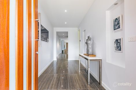 Property photo of 65 Granvia Circuit Burnside VIC 3023