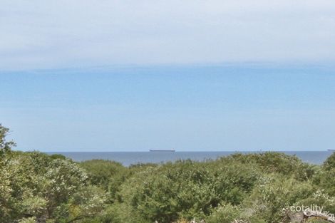 2/21 Driftwood Cl, Caves Beach, NSW 2281