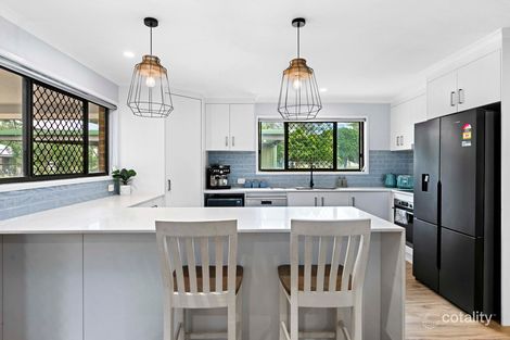 Property photo of 16 Sunset Court Tinana QLD 4650