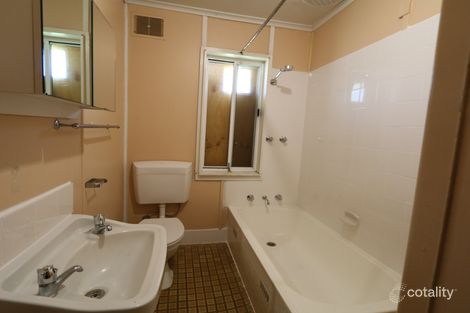 Property photo of 10 Lae Avenue Ashmont NSW 2650