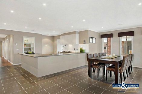 Property photo of 6 Union Street Clyde North VIC 3978