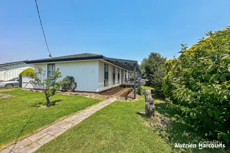 Property photo of 9 Hyland Crescent Yarram VIC 3971