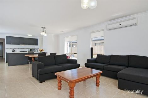 Property photo of 15 Spoonbill Close Williams Landing VIC 3027