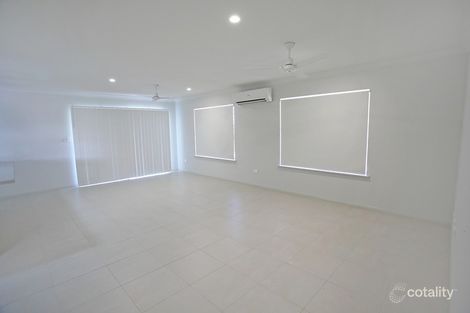 Property photo of 31 Barklya Street Mount Low QLD 4818