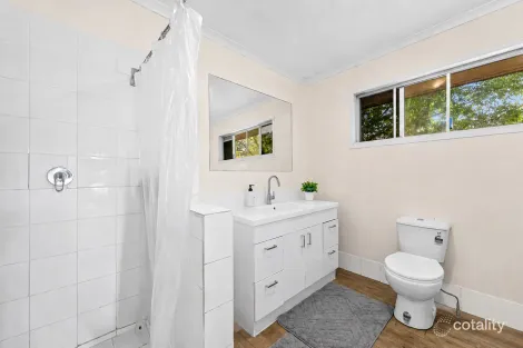 Property photo of 68 Diamond Street Riverview QLD 4303