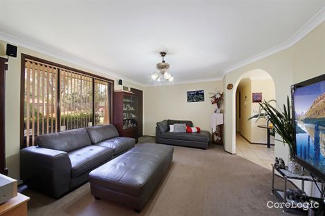 Property photo of 5 Copperfield Drive Ambarvale NSW 2560