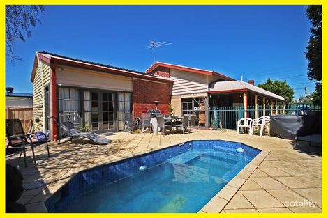 379 Station St, Bonbeach, VIC 3196