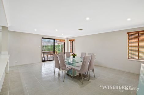 Property photo of 32 Wakool Crescent Woongarrah NSW 2259