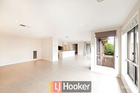 Property photo of 33 Jean Macnamara Street Macgregor ACT 2615